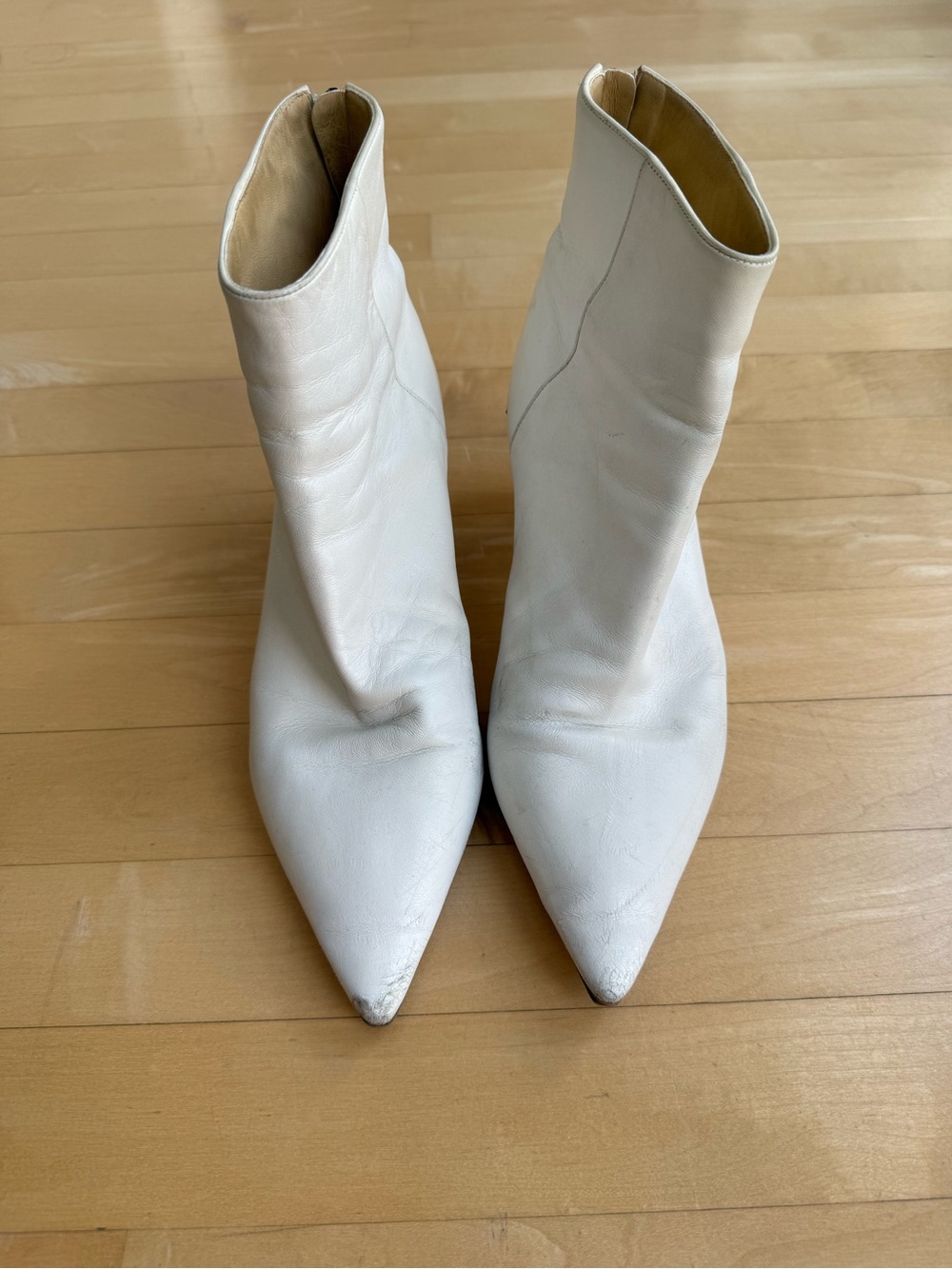 Alexandre Birman White Pointed-Toe Leather Ankle Boots